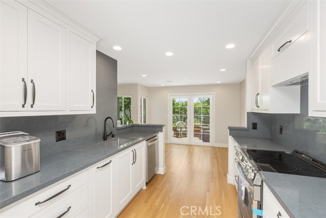 7641 Rainswept Lane, San Diego, California 92119, 3 Bedrooms Bedrooms, ,3 BathroomsBathrooms,Residential,For Sale,Rainswept Lane,ND24116259