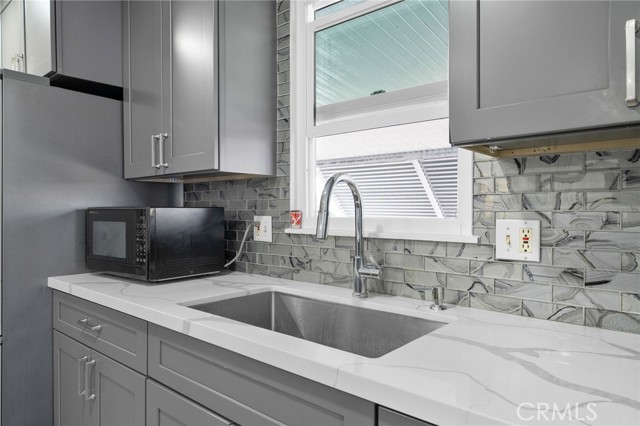Detail Gallery Image 9 of 20 For 206 S Sullivan St #36,  Santa Ana,  CA 92704 - 3 Beds | 2 Baths