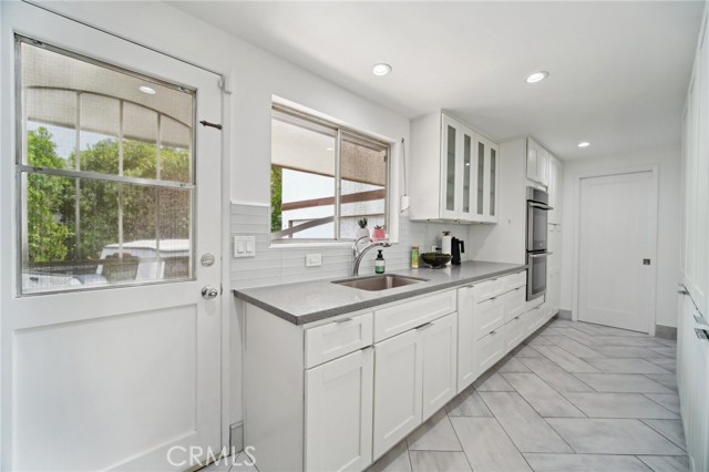 Detail Gallery Image 19 of 75 For 12218 Sarazen Pl, Granada Hills,  CA 91344 - 6 Beds | 5/2 Baths