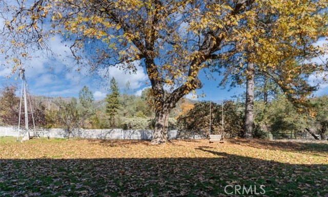 Detail Gallery Image 43 of 55 For 47515 Road 620, Oakhurst,  CA 93644 - 2 Beds | 3 Baths