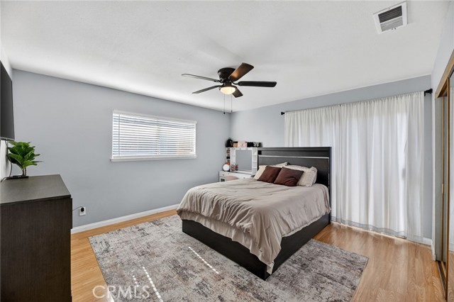 Detail Gallery Image 17 of 31 For 15505 Shadow Mountain Ln, Lake Elsinore,  CA 92530 - 3 Beds | 2 Baths