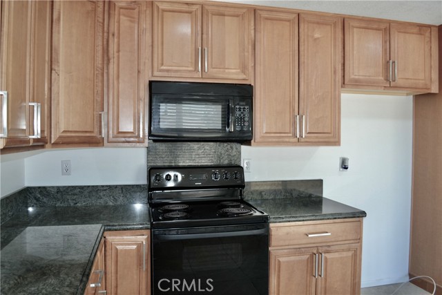 Detail Gallery Image 16 of 43 For 3727 W Avenue K11, Lancaster,  CA 93536 - 3 Beds | 1 Baths