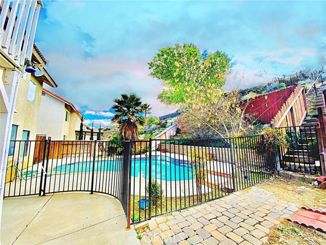 Detail Gallery Image 36 of 38 For 39221 Beacon Ln, Palmdale,  CA 93551 - 5 Beds | 3 Baths