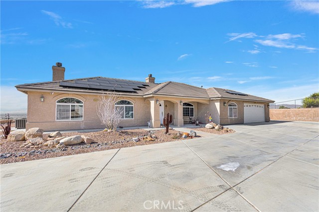 Detail Gallery Image 1 of 58 For 23220 Horizon St, Apple Valley,  CA 92308 - 3 Beds | 2 Baths