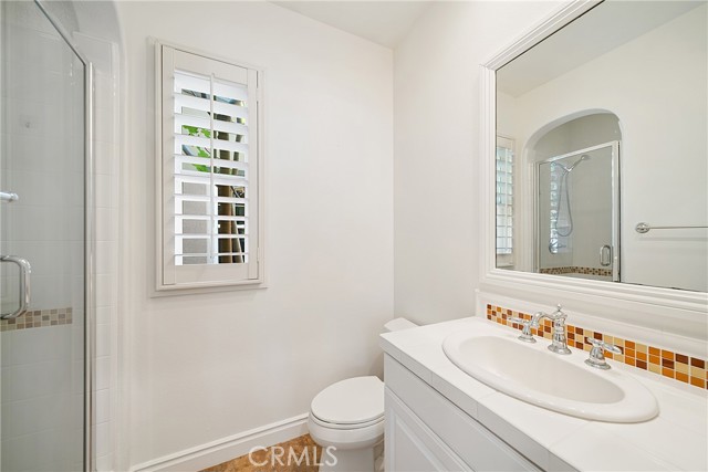 Detail Gallery Image 12 of 36 For 28 Townsend, Irvine,  CA 92620 - 5 Beds | 5/1 Baths
