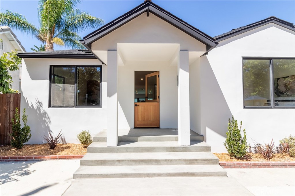 14633 Albers Street, Sherman Oaks, CA 91411