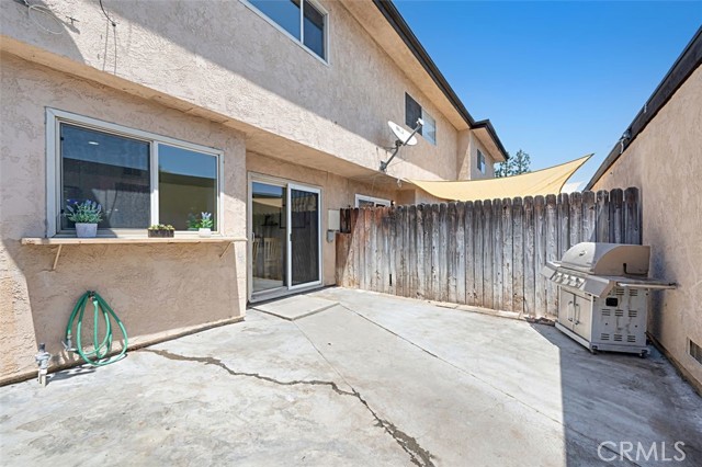 10544 White Oak Drive, Riverside CA: https://media.crmls.org/medias/6c1889dd-127a-455e-8653-e318a22d6876.jpg