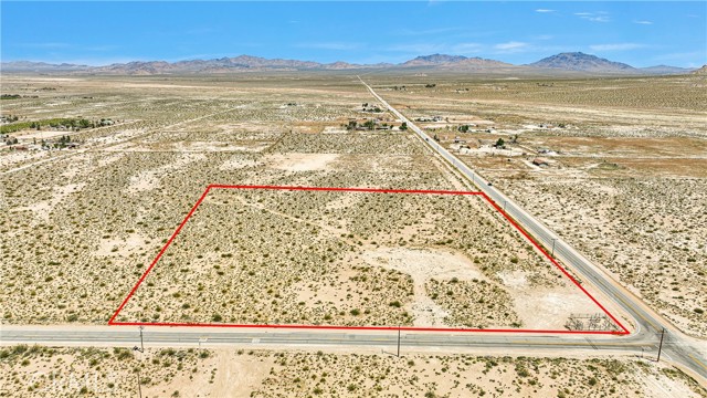 Detail Gallery Image 8 of 19 For 11350 Camp Rock Rd, Lucerne Valley,  CA 92356 - – Beds | – Baths