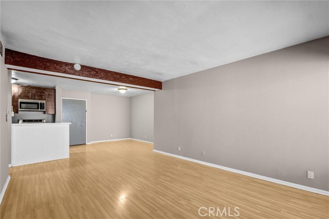 18620 Hatteras, 246 photo 11