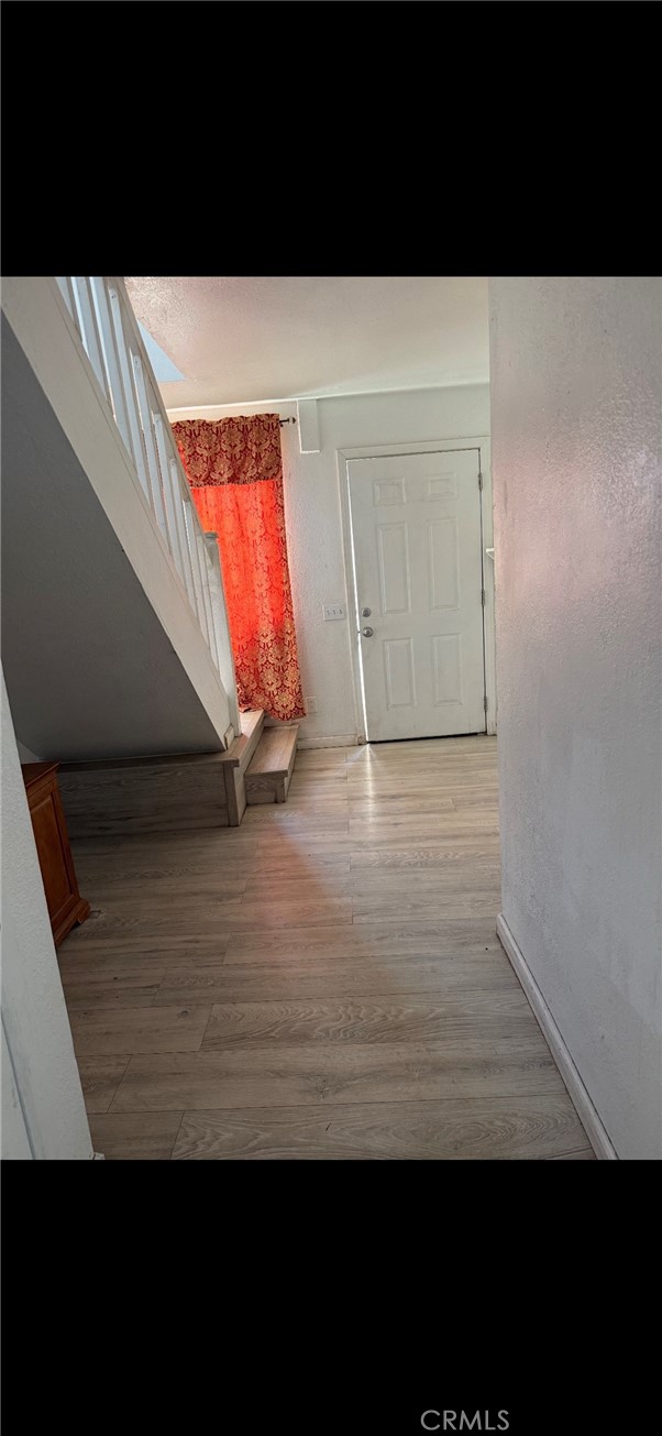 Detail Gallery Image 5 of 5 For 210 W Lugonia, Redlands,  CA 92374 - 3 Beds | 1 Baths