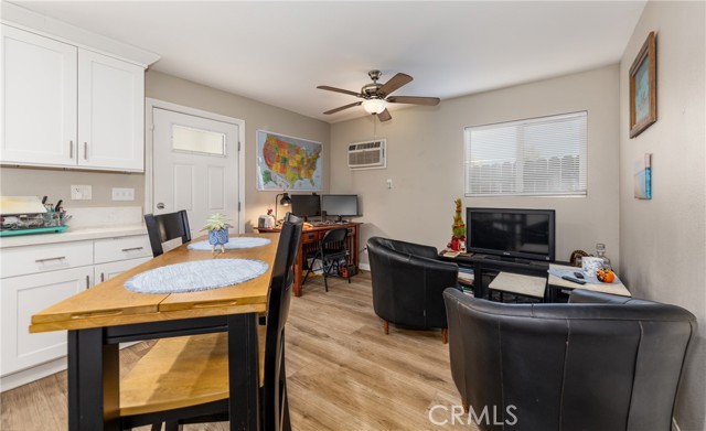 35134 Avenue C, Yucaipa CA: https://media.crmls.org/medias/6c1bf677-36a5-4001-8840-4ebafce6adc3.jpg