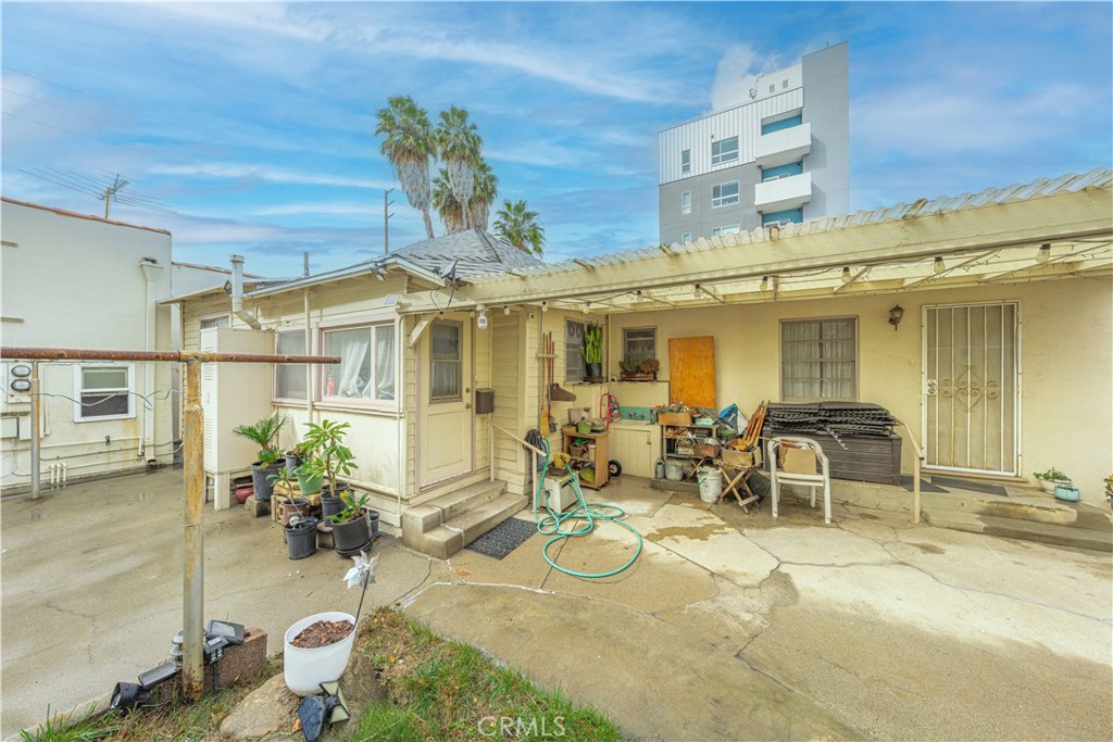 MLS #OC25281827 image #2