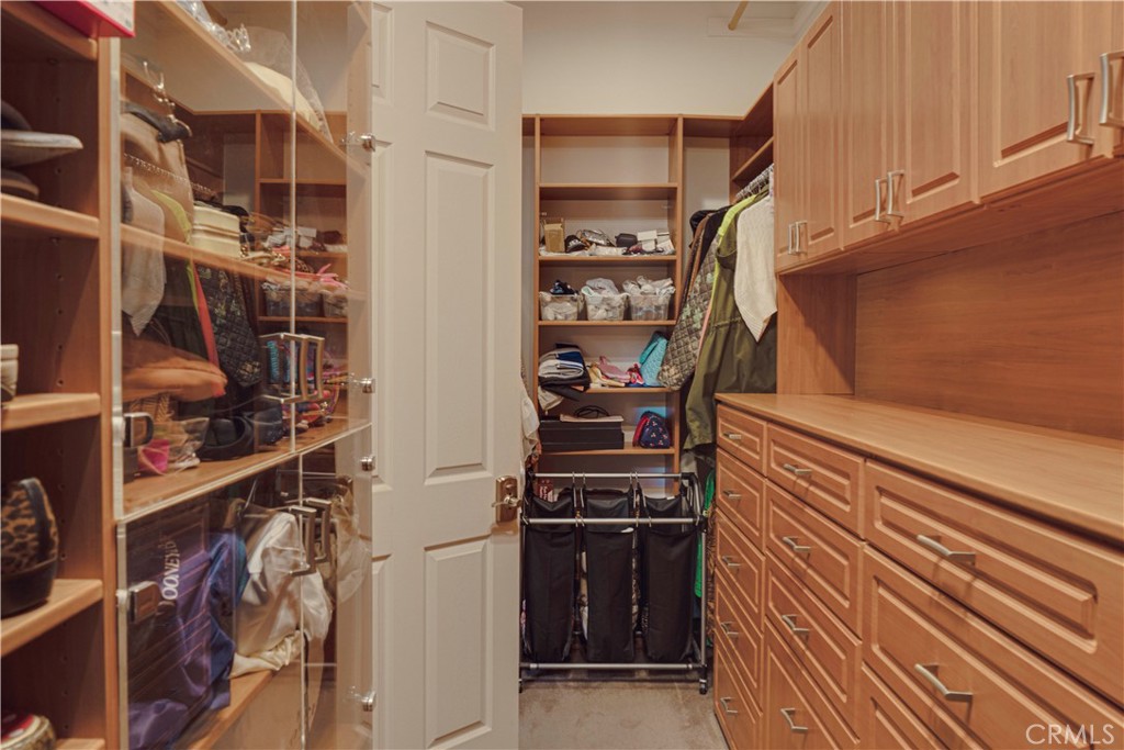 MLS #IV25215680 image #38