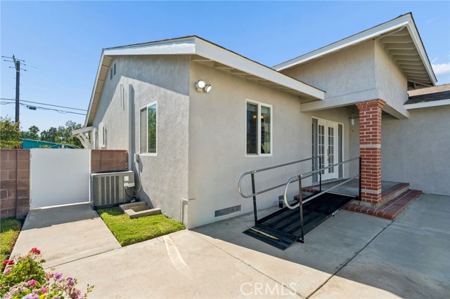 9250 Arleta photo 49