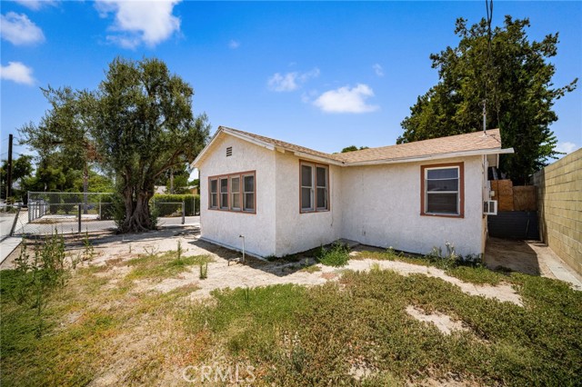 Detail Gallery Image 6 of 32 For 9804 Palmetto Ave, Fontana,  CA 92335 - 2 Beds | 1 Baths