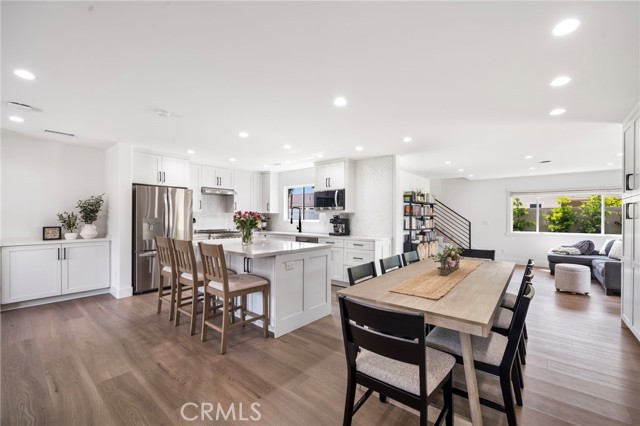 Detail Gallery Image 17 of 45 For 17551 Griffith, Huntington Beach,  CA 92649 - 4 Beds | 3 Baths