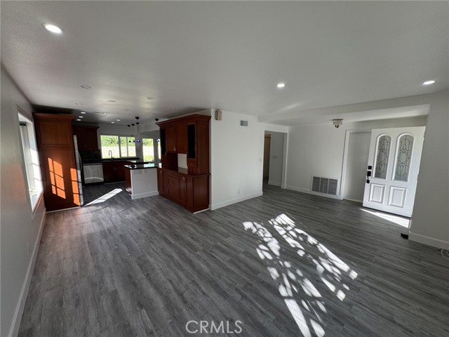 Detail Gallery Image 6 of 29 For 19701 Parkview, Yorba Linda,  CA 92886 - 3 Beds | 2 Baths