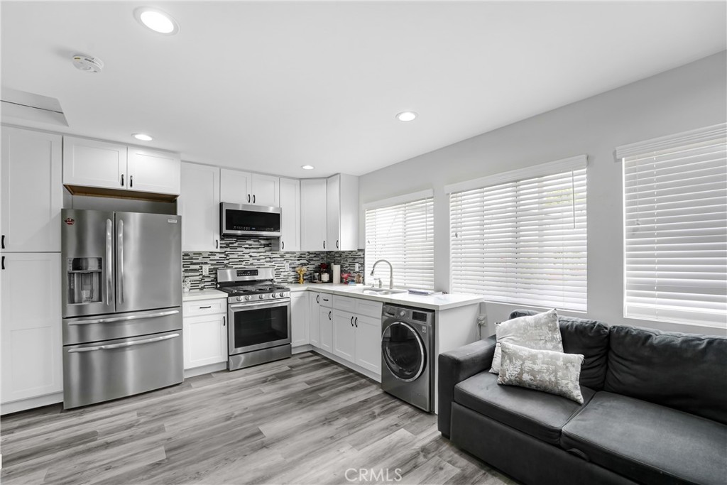 518 Hawthorne StreetGlendale img 29