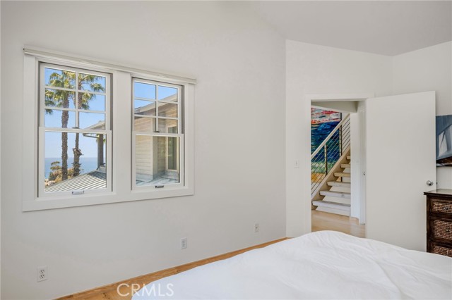 426 Nyes Place, Laguna Beach CA: https://media.crmls.org/medias/6c2023ef-8944-417e-9953-1c1adc9b9754.jpg