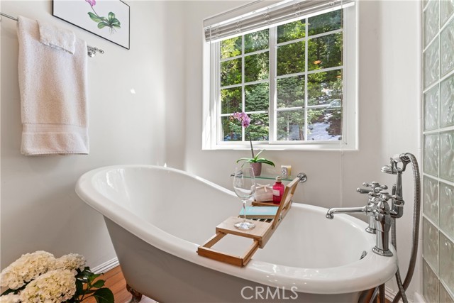 Detail Gallery Image 46 of 72 For 197 Massive Rd, Lake Arrowhead,  CA 92317 - 4 Beds | 3/1 Baths