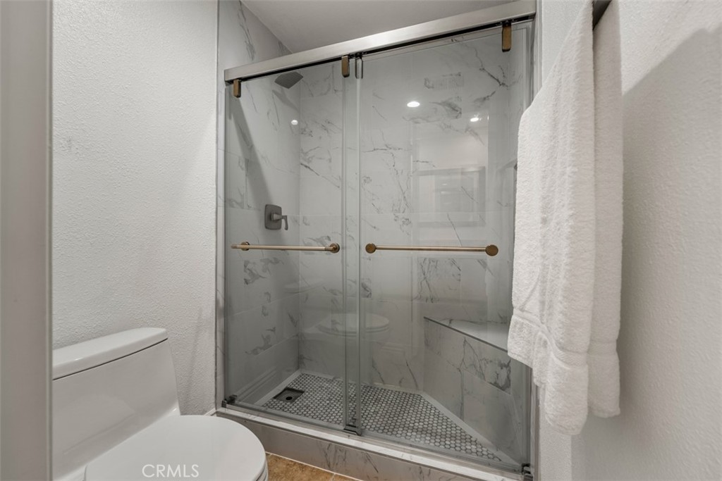 MLS #OC25268747 image #18