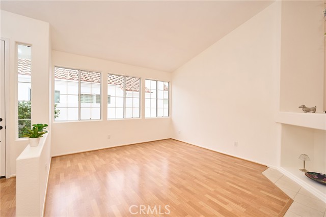 Detail Gallery Image 15 of 75 For 4908 Thebes Way, Oceanside,  CA 92056 - 3 Beds | 2 Baths