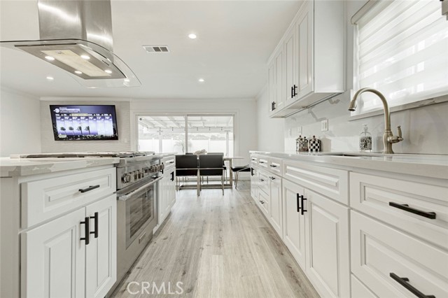 Detail Gallery Image 16 of 43 For 12518 Tibbetts St, Sylmar,  CA 91342 - 3 Beds | 2 Baths