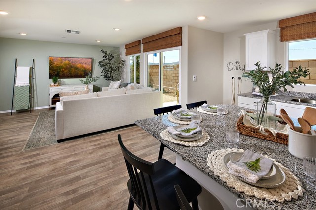 Detail Gallery Image 5 of 18 For 30601 Altima Ct, Winchester,  CA 92596 - 5 Beds | 3 Baths