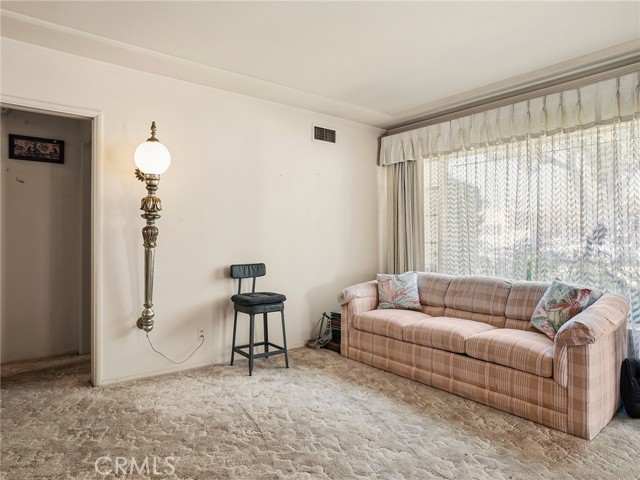 Image 9 of 56 For 236 Providencia Avenue