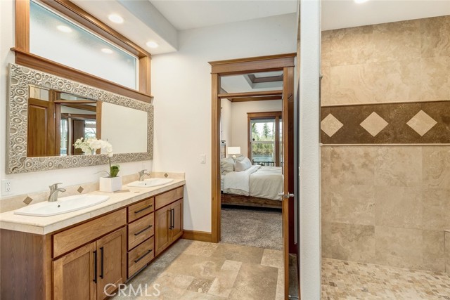 Detail Gallery Image 16 of 65 For 3925 Rivercrest Dr, –,  OR 97303 - 3 Beds | 3 Baths