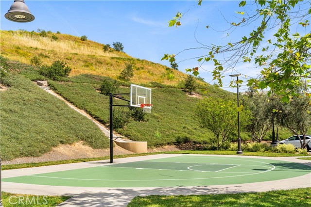 Detail Gallery Image 70 of 75 For 111 Donati, Irvine,  CA 92602 - 4 Beds | 3 Baths