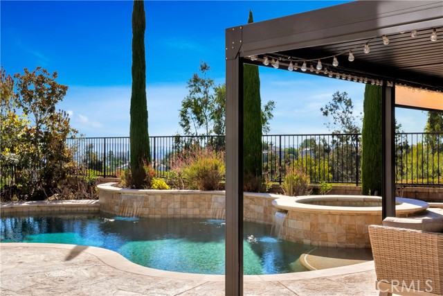 Detail Gallery Image 46 of 73 For 25652 Pacific Crest Dr, Mission Viejo,  CA 92692 - 4 Beds | 2/1 Baths