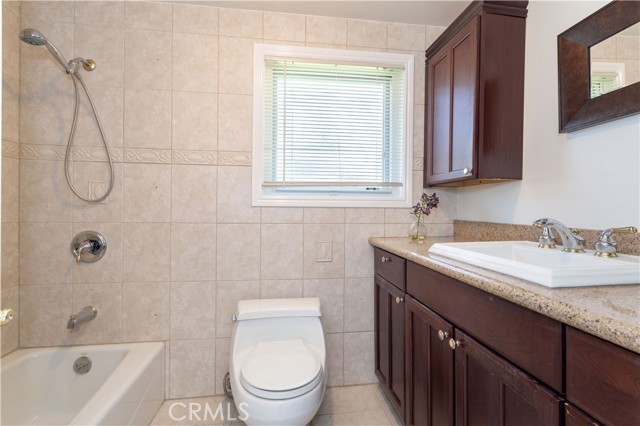 Detail Gallery Image 27 of 41 For 18308 Lahey St, Porter Ranch,  CA 91326 - 4 Beds | 4 Baths