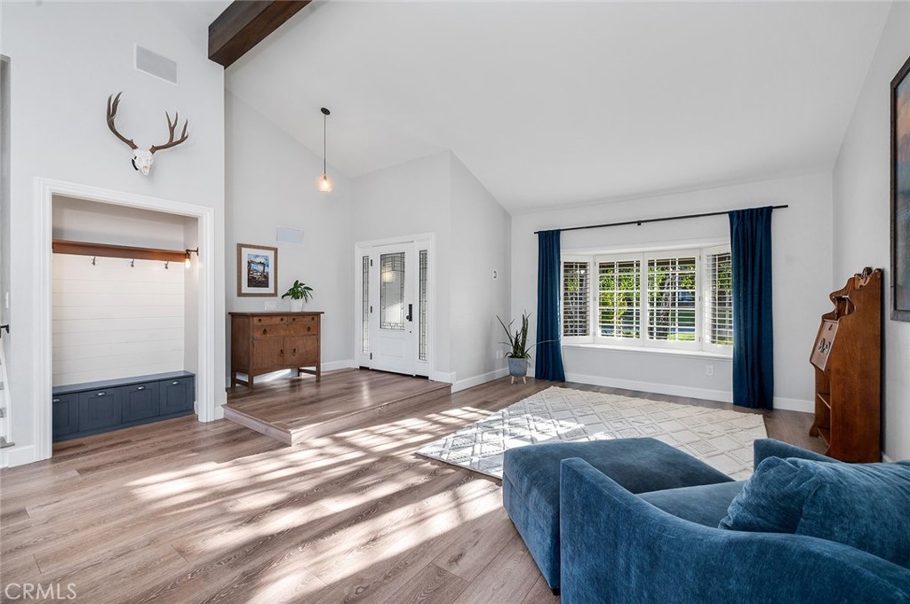 MLS #CV25117582 img 8