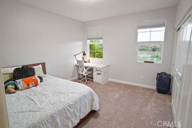 Detail Gallery Image 21 of 48 For 22518 Brightwood Pl, Saugus,  CA 91350 - 5 Beds | 4/1 Baths