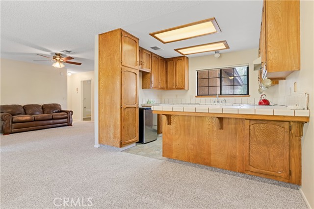 Detail Gallery Image 9 of 21 For 230 Kennedy Ct, Ridgecrest,  CA 93555 - 2 Beds | 2 Baths
