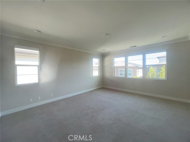 99 Swift, Irvine CA: https://media.crmls.org/medias/6c27649a-483a-4e95-9247-cab5eb4af28b.jpg