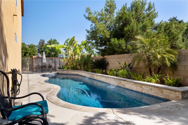 12200 White Rapids Way, Bakersfield CA: https://media.crmls.org/medias/6c279caf-33ac-4641-aae9-424e77c5f599.jpg