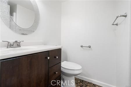 https://media.crmls.org/medias/6c2839e9-9b43-4e00-9721-b6f101edc84a.jpg?preset=X-Large