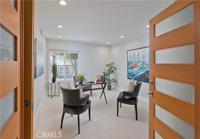 Detail Gallery Image 19 of 37 For 4050 via Dolce #341,  Marina Del Rey,  CA 90292 - 4 Beds | 3/1 Baths