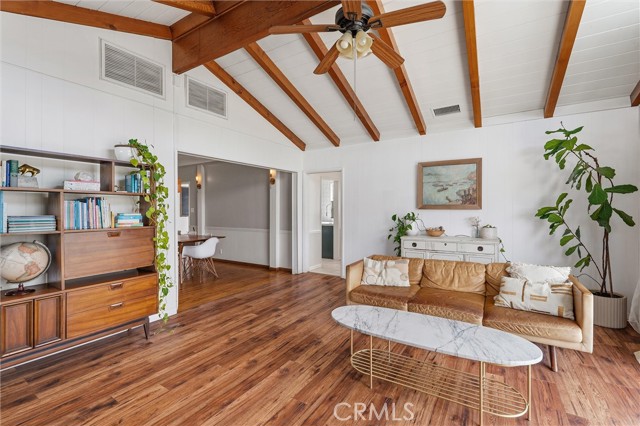 Detail Gallery Image 13 of 44 For 3495 Gaviota Ave, Long Beach,  CA 90807 - 4 Beds | 2/1 Baths