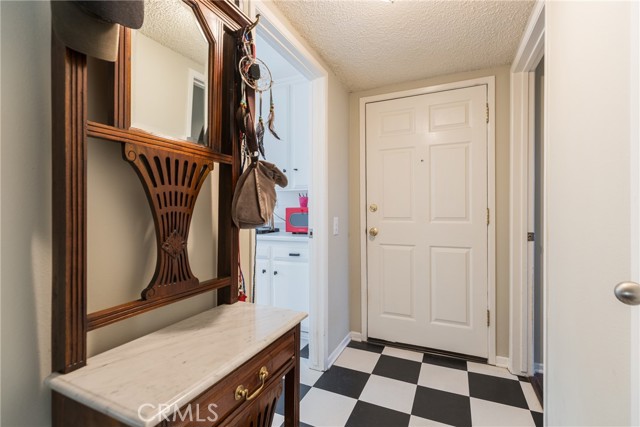 Detail Gallery Image 6 of 38 For 7701 Ducor Avenue, West Hills,  CA 91304 - 3 Beds | 2 Baths