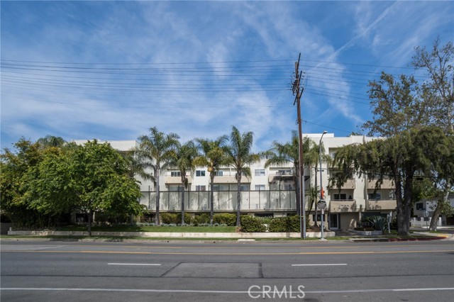 Detail Gallery Image 32 of 36 For 4702 Fulton Ave #303,  Sherman Oaks,  CA 91423 - 2 Beds | 2 Baths