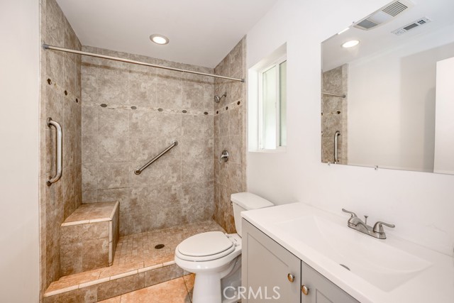 328 Joella Street, Monrovia CA: https://media.crmls.org/medias/6c2a676e-cc7e-46ee-9006-02edef0b4060.jpg