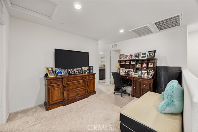 Detail Gallery Image 16 of 34 For 11115 Guaranda Pl, Bakersfield,  CA 93306 - 5 Beds | 3 Baths