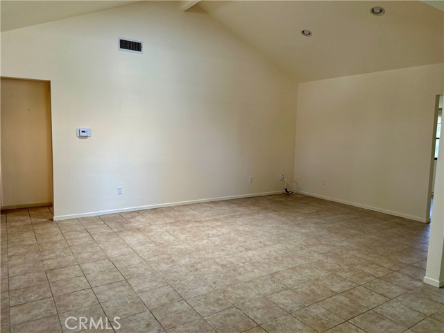 35207 Village 35 photo 6