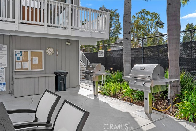 Detail Gallery Image 41 of 43 For 11 Baruna Ct #55,  Newport Beach,  CA 92663 - 3 Beds | 2/1 Baths