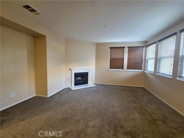 Detail Gallery Image 7 of 16 For 1480 Bedford Ct, Beaumont,  CA 92223 - 5 Beds | 3 Baths