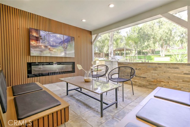 Detail Gallery Image 44 of 75 For 10555 Art St, Shadow Hills,  CA 91040 - 2 Beds | 3 Baths