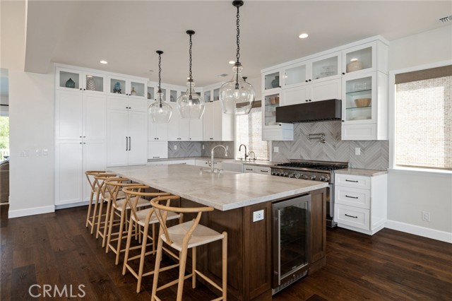 550 Helberta Avenue, Redondo Beach, California 90277, 5 Bedrooms Bedrooms, ,3 BathroomsBathrooms,Residential,Sold,Helberta,SB21204332